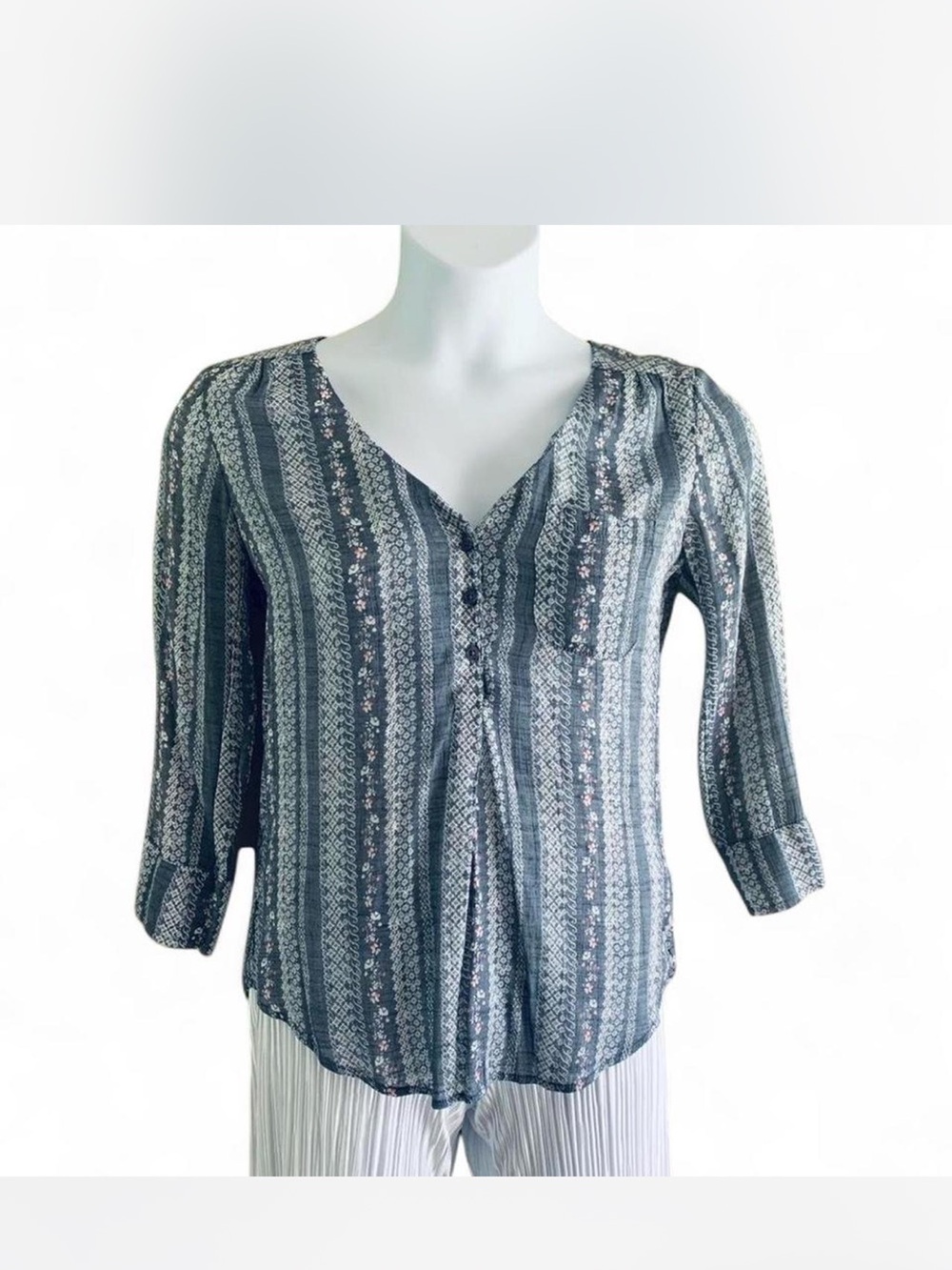 Fred David Blue Striped Floral V-Neck Button Blouse size M